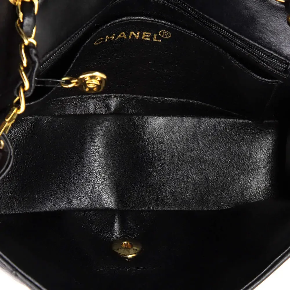 Chanel Vintage Diana Flap Bag Quilted #239931C39B - Picture 5 of 9